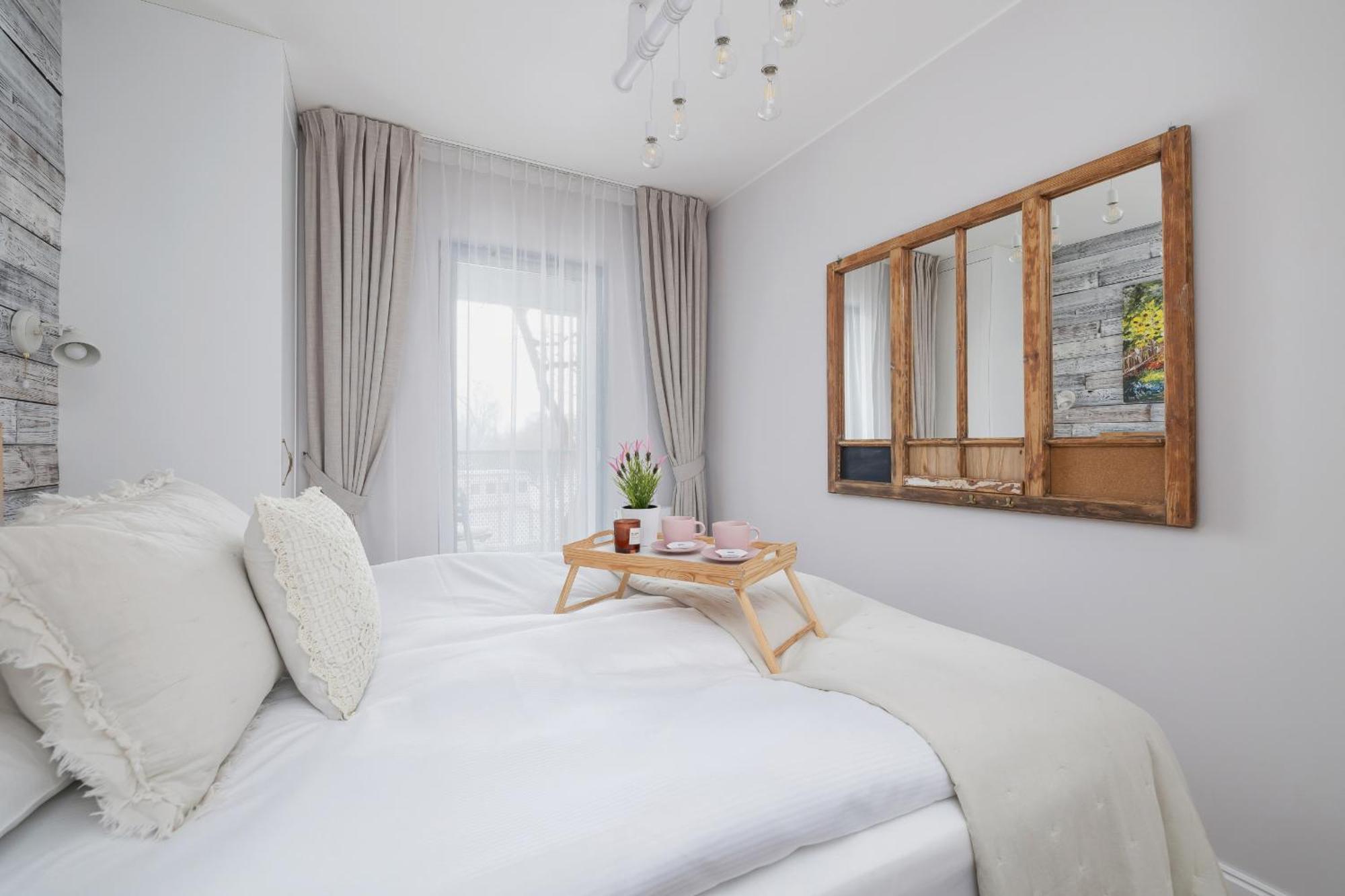 Prandoty Beautiful Apartment With Balcony Cracow By Renters Prestige Краков Экстерьер фото