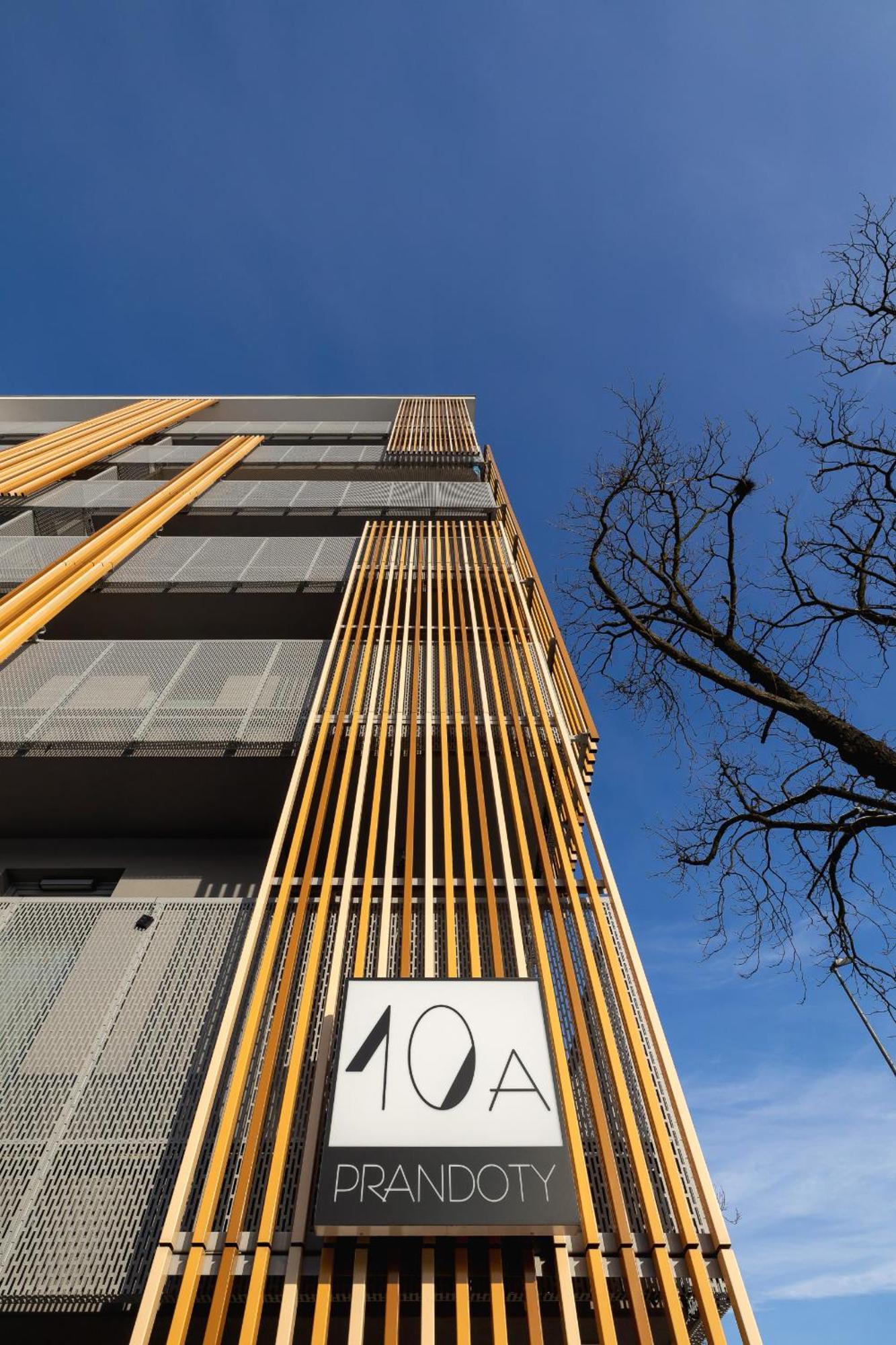 Prandoty Beautiful Apartment With Balcony Cracow By Renters Prestige Краков Экстерьер фото